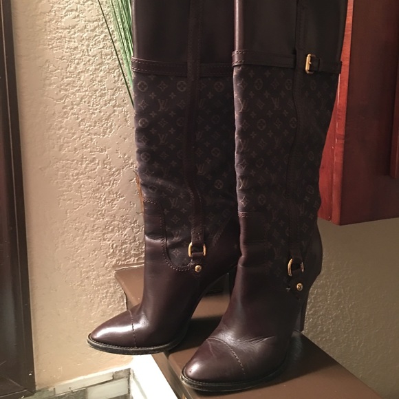 Louis Vuitton mini lin high heel boots - Picture 12 of 16